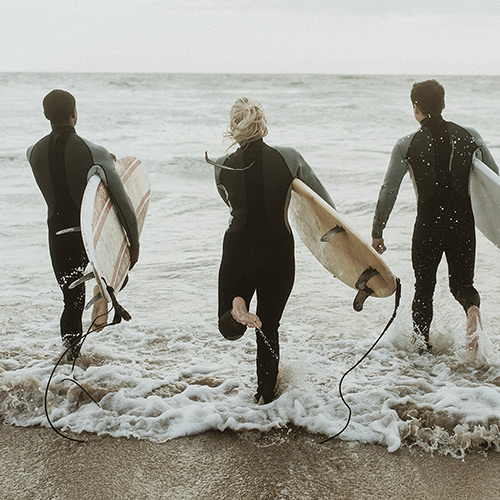 Gettting surf lessons at Lex surfschool